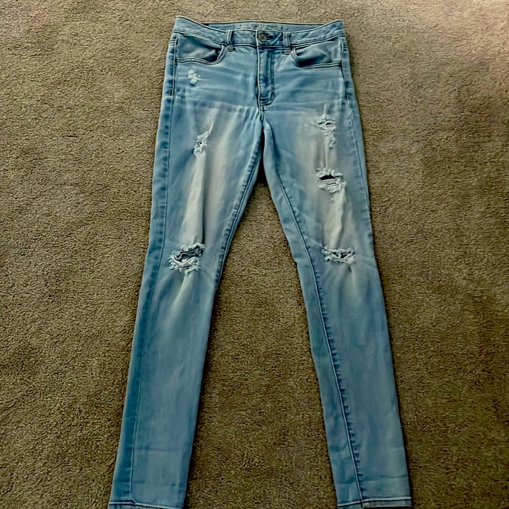 American Eagle Ripped Hi-Rise Jegging Jeans